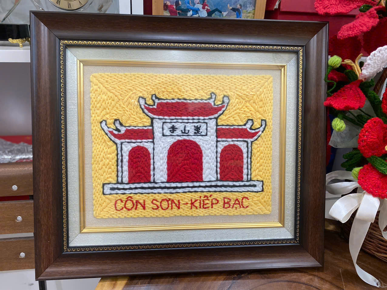 Tranh thêu len nổi Côn Sơn - Kiếp Bạc 42x38cm